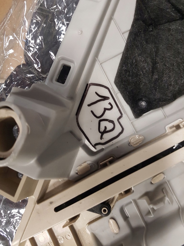 фото №8, Защита стойка левая vw touareg iii dynaudio