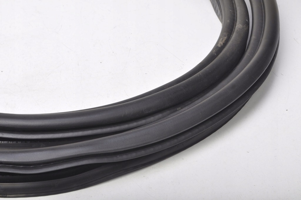 фото №2, Defender l663 прокладка двері лівий перед 21r