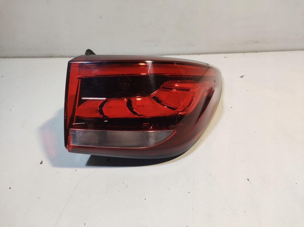 фото №1, Mg zs ev 2023 - лампа правый задняя led a30005r0100