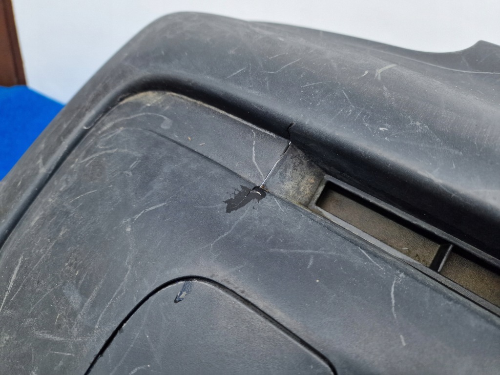 Renault kangoo 3 iii 2013-2020 rok бампер перед + заглушка фаркоп 1432976x Доставка