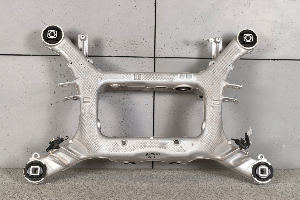 фото №7, Bmw 7 g70 подрамник задний задняя подвеска подрамник подрамник подрамник 6898656 38km!!!