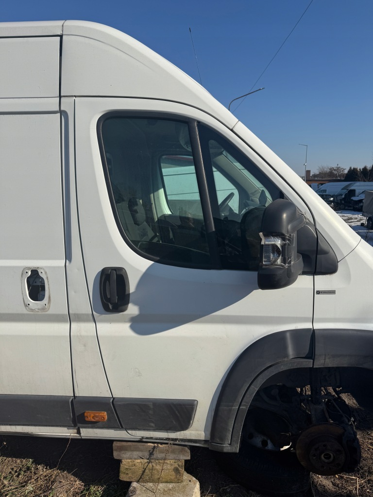 Fiat ducato boxer jumper молдинг левая на стойку габаритный фонарь 1306892070 2006- в Украине