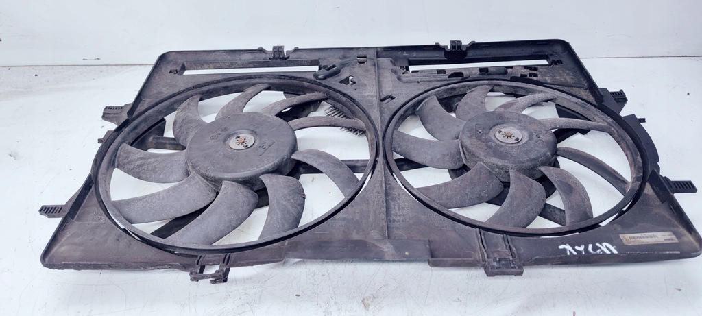 фото №11, Вентиляторы + корпус audi q5 a4 a5 8k0121003m usz