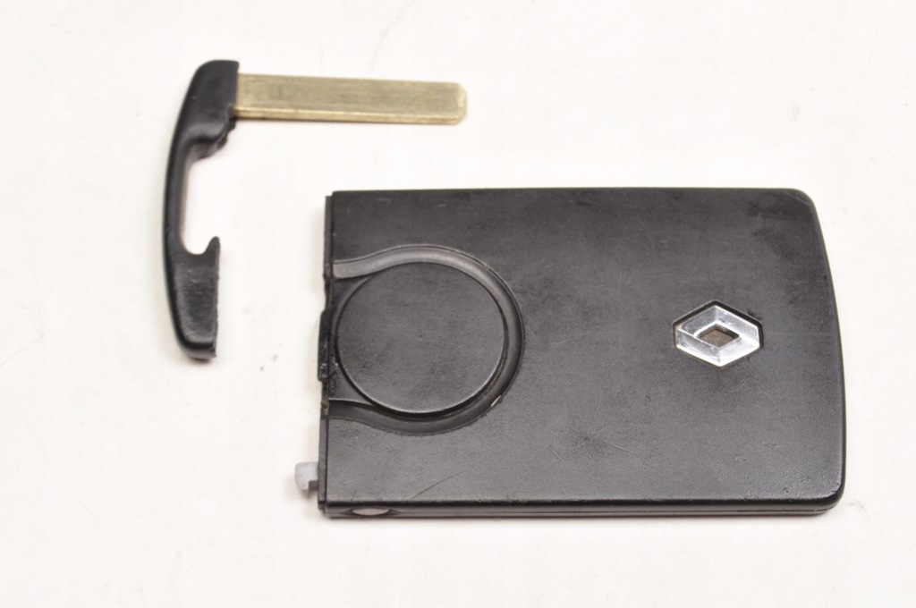 фото №7, Renault clio iv карта ключ считыватель 285905719r