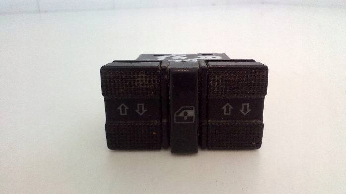 фото №1, Панель перемикачів скло volkswagen golf iii