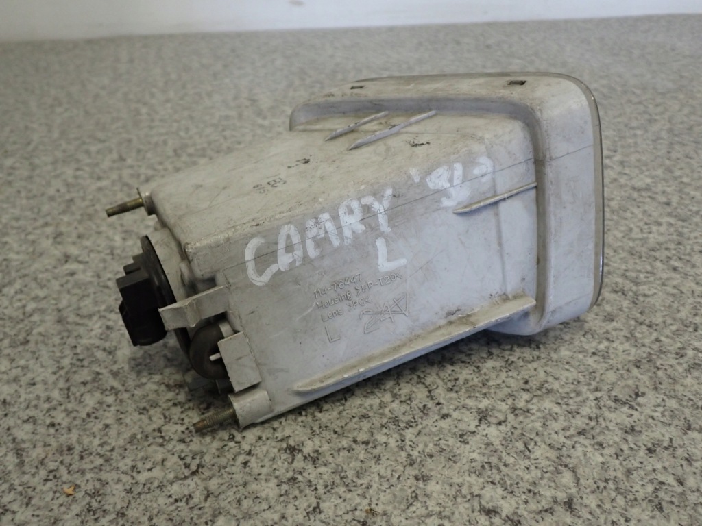 фото №3, Toyota camry 96-99 противотуманная фара передний левый