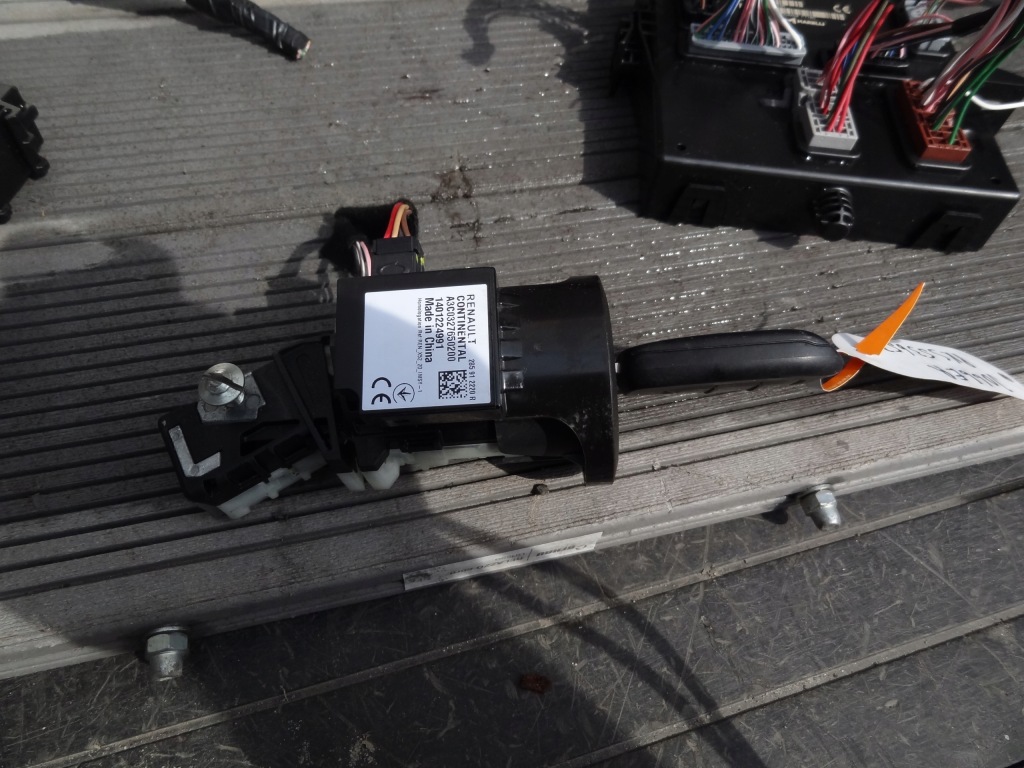 Dacia jogger 2022 1,0 tce бортовой компьютер набор замок зажигания 237106120s 237106125s с Разборки