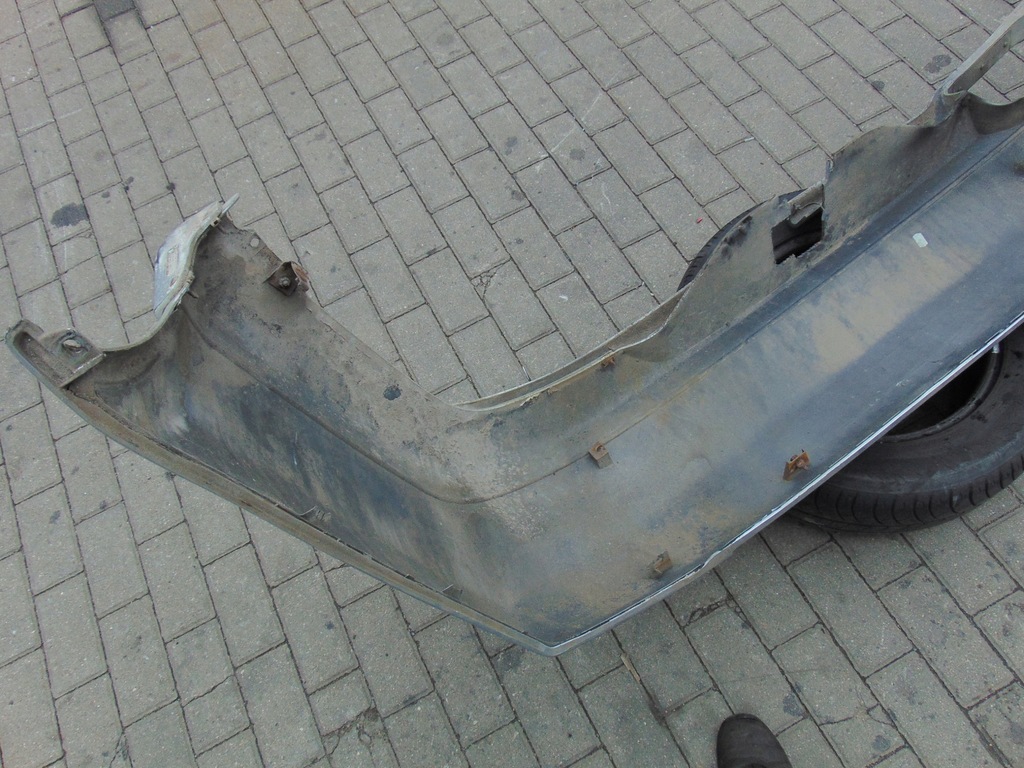 фото №13, Бампер задняя задний mitsubishi carisma 1995r- europa