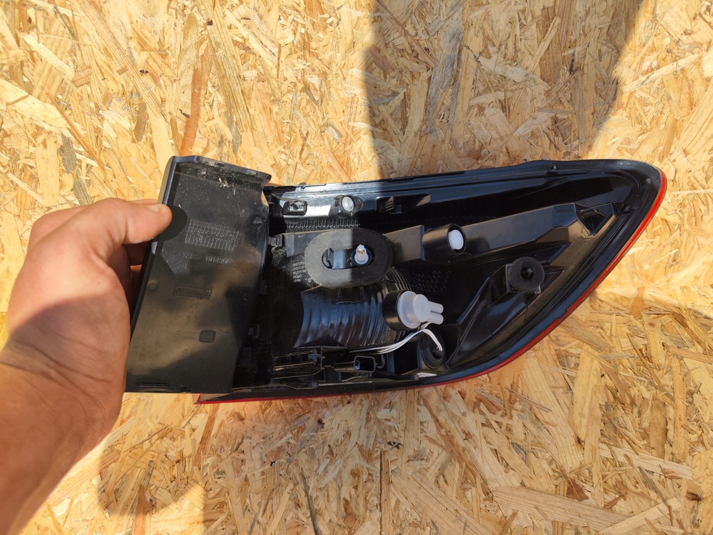 фото №3, Лампа задняя задняя левая renault clio 5 led