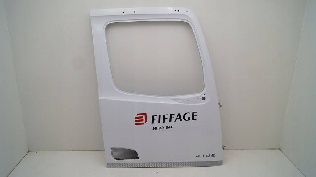 фото №1, Mercedes actros mp4 11- дверь правое t