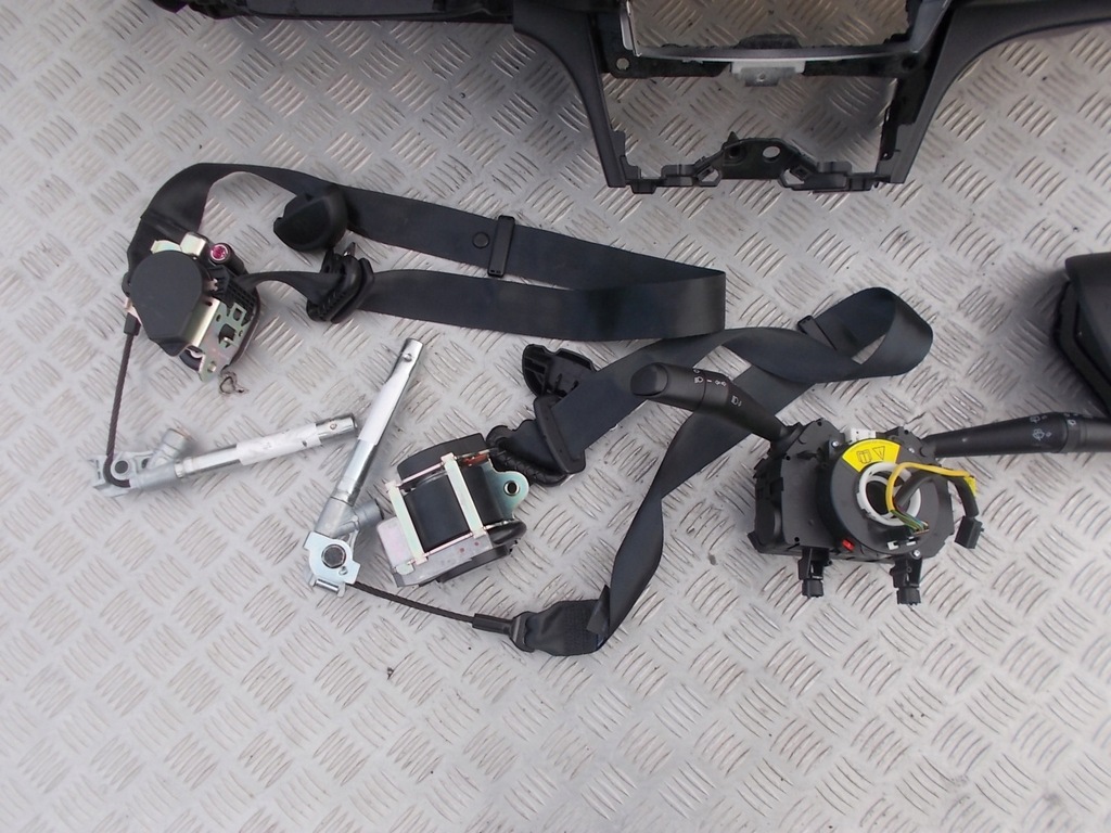 фото №7, Lancia ypsilon ii панель приладів приладова консоль панель приладів