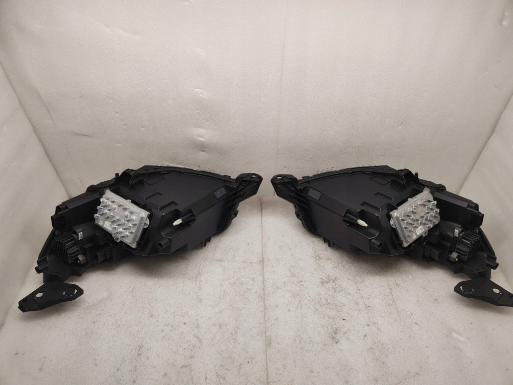 Peugeot 208/2008 full led комплект лампа передних 9841642080/ 9850177480 с Разборки