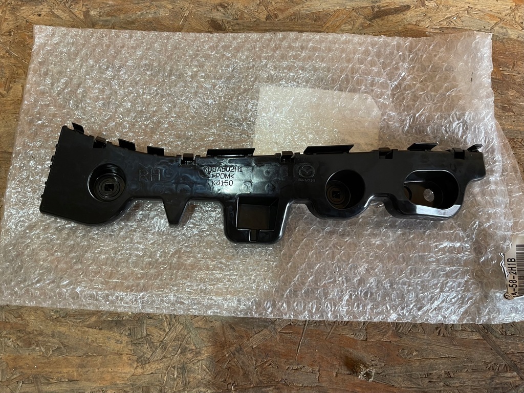 фото №1, Mazda cx-5 ii направляющая бампер правый задняя kb8a502h1