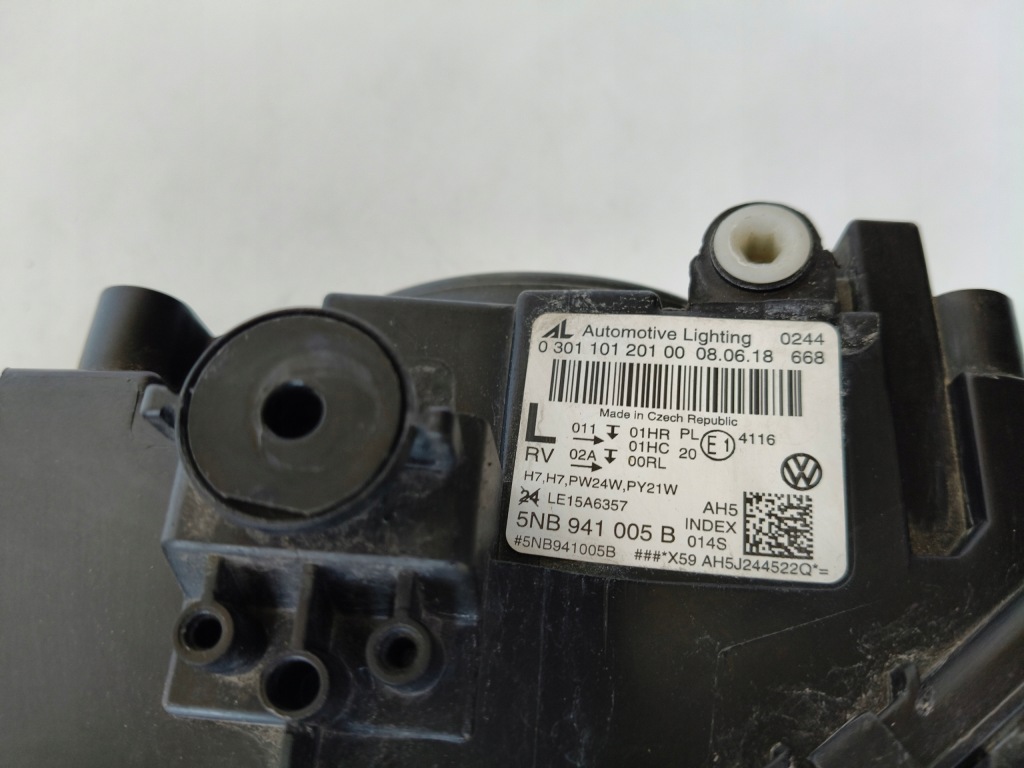 фото №10, Лампа левая фара vw tiguan ii 5na 16-