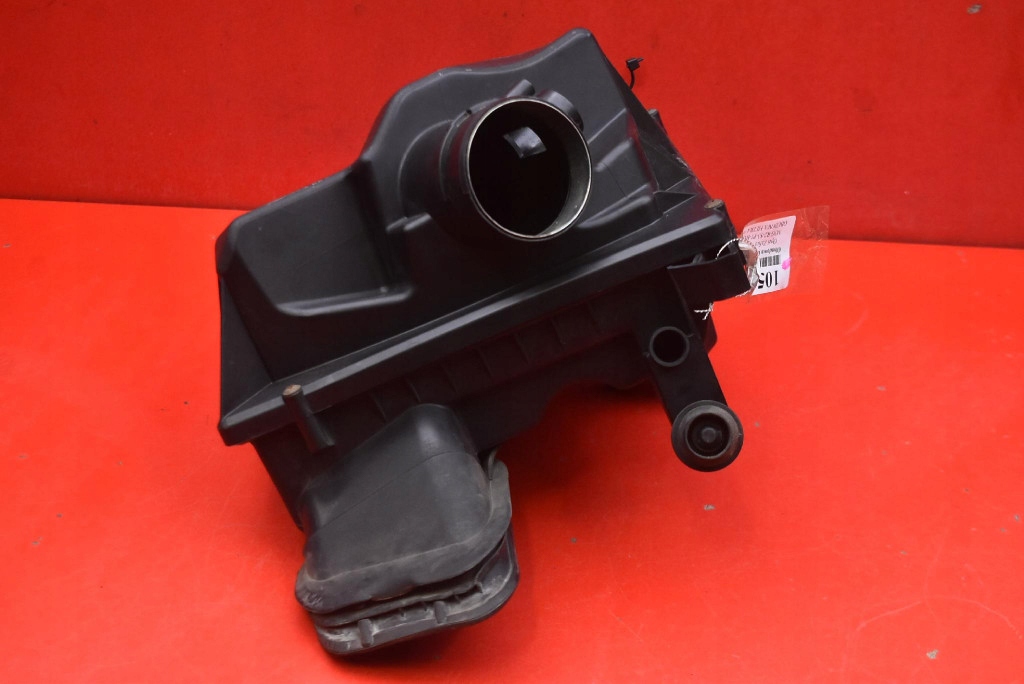 Корпус фільтра повітря 13325780 opel zafira c 1.4 turbo 140 km 12-16 в Україні