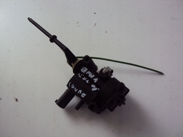 фото №1, Привод крышка топлива bmw serii 1 e82 coupe 2.0 d