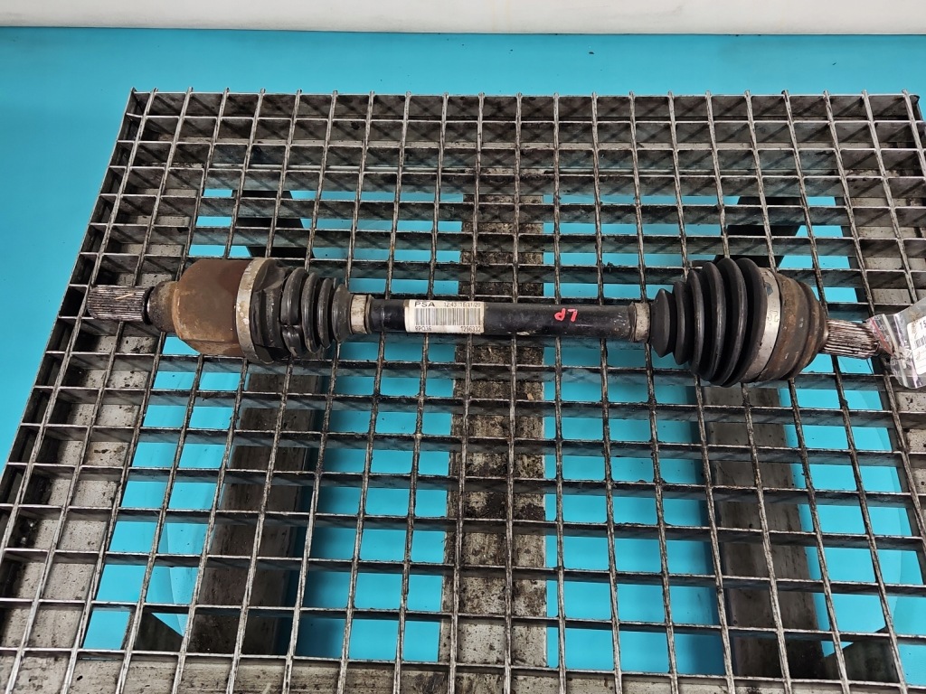 Купити Привідний вал перед ліва toyota proace city 1.5 d4d автоматична коробка передач 19-23