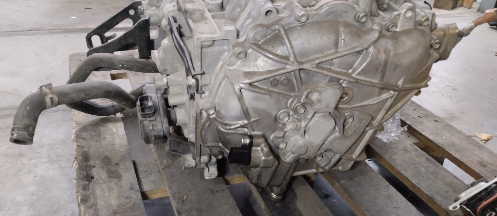 Коробка передач birgów автоматична lexus ct200h ct 200h 1,8 гібрид p8350311 Ціна