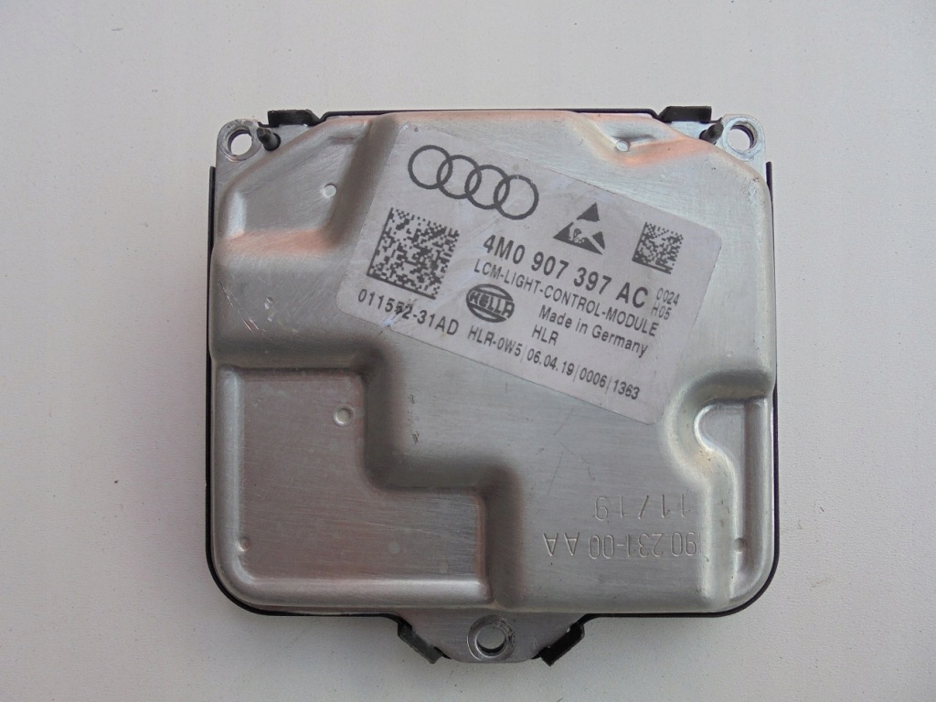 фото №1, Audi a4 b9 a5 f5 8w q7 модуль лампи перетворювач led