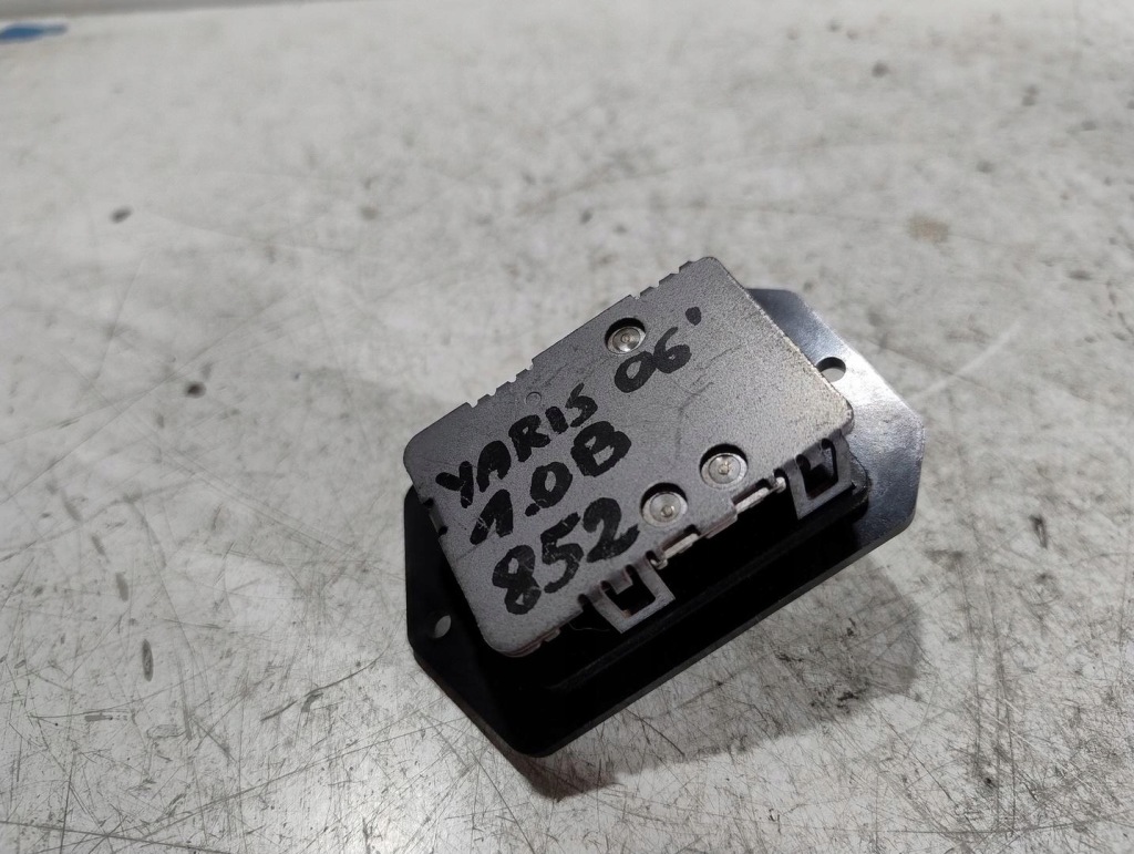 Резистор резистор toyota yaris Доставка