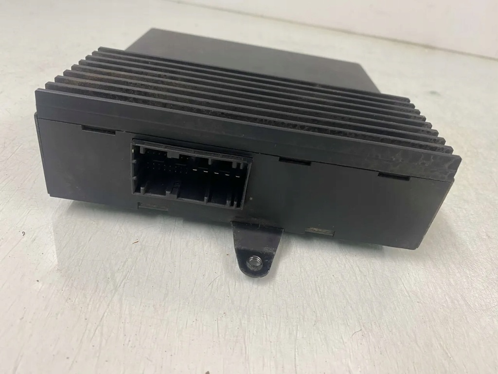 Bmw x5 підсилювач аудіо 2002 suv 4/5dr 65128379376 01-03 дизель 3.0d Доставка