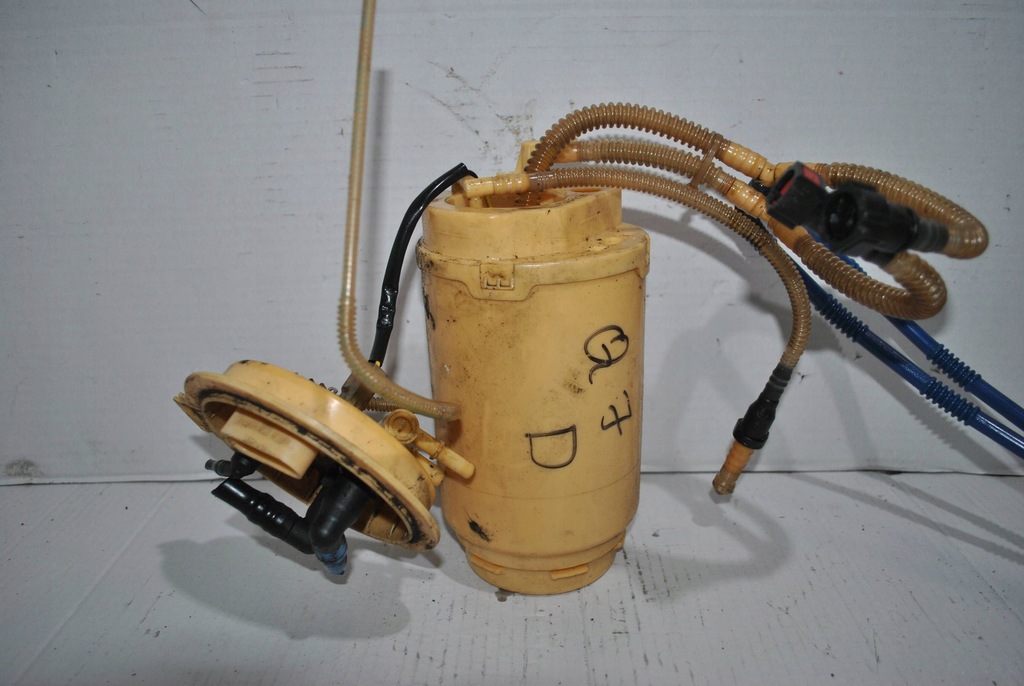 фото №1, Насос топлива audi q7 7l8919679f