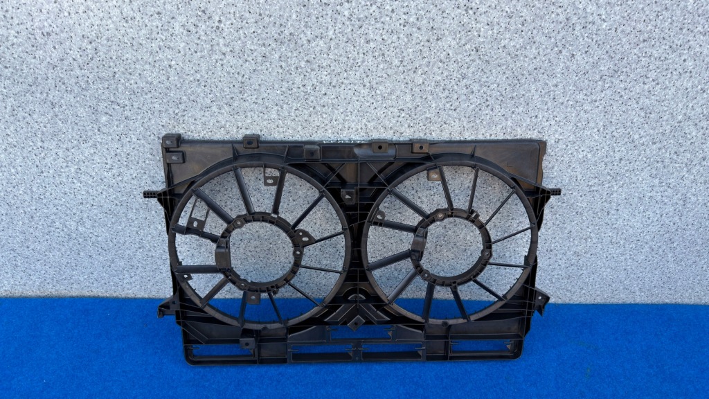 Купити Корпус вентиляторів рамка outlander nissan qashqai x-trail kp13/7c