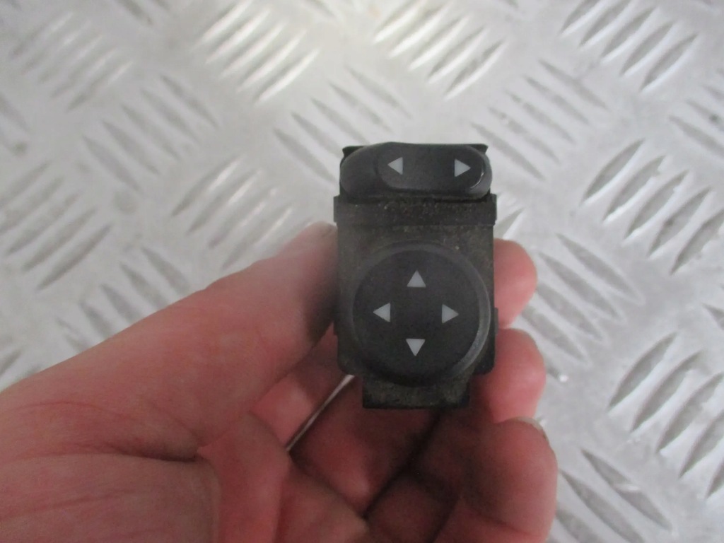 фото №1, Перемикач дзеркал fiat linea 07-12r