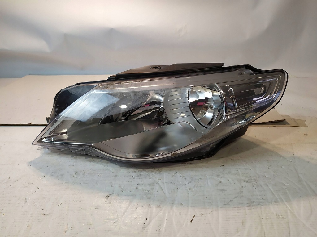 фото №1, Лампа левый перед volkswagen passat cc 3c8941005c