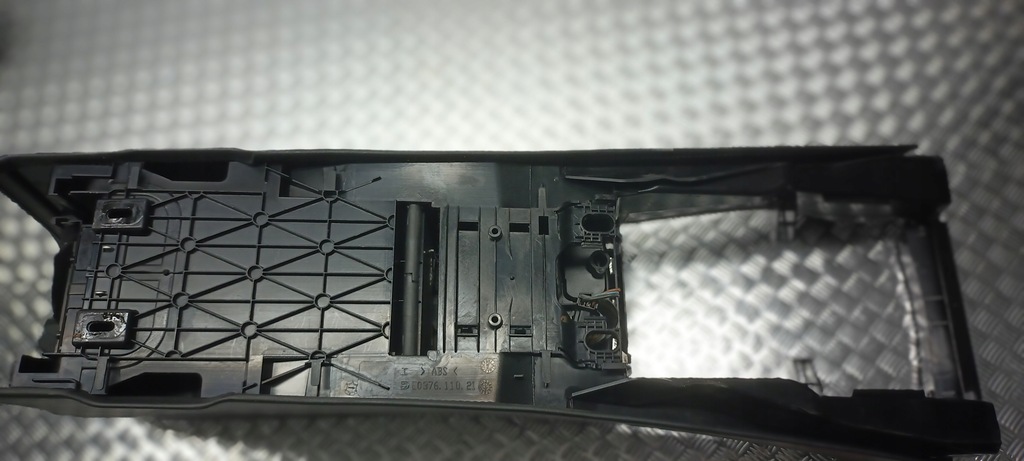 фото №11, Підлокітник бардачок mercedes mercedes w203 clk