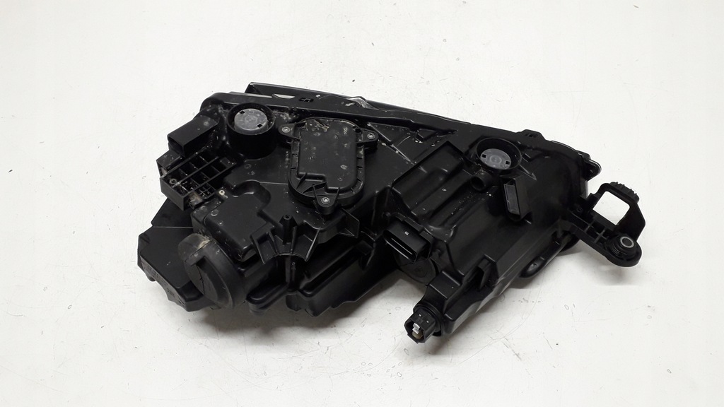 фото №16, Skoda scala лампа правая перед led 657941016