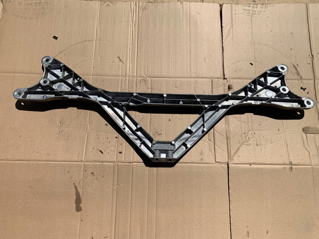 фото №1, Распорки чашка усилитель 4h0806151 audi a8 d4 оригинал