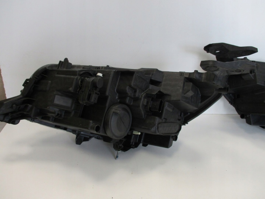 фото №9, Лампа лампы full led peugeot 208 2008 20r