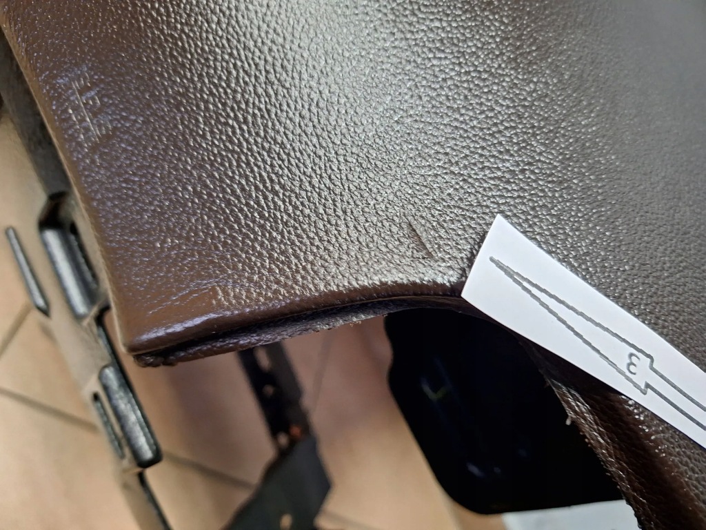 Подушка безпеки панель приладів konsolka jeep grand cherokee wk2 рестайлінг  13- коричневий Недорого