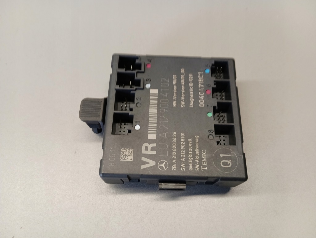 фото №1, Модуль двері правий перед mercedes w204 2129004102