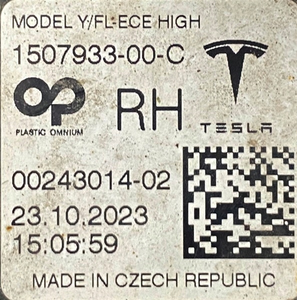 Tesla model iii y lift протитуманна фара led drl правий 1507933-00-c europa p-169 Київ