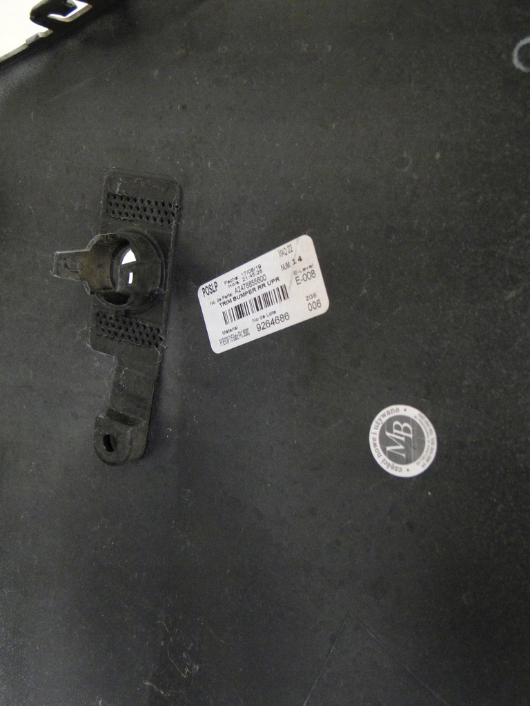 фото №8, Mercedes бампер задний glb 247 x247 a2478855600 pts amg ночь package