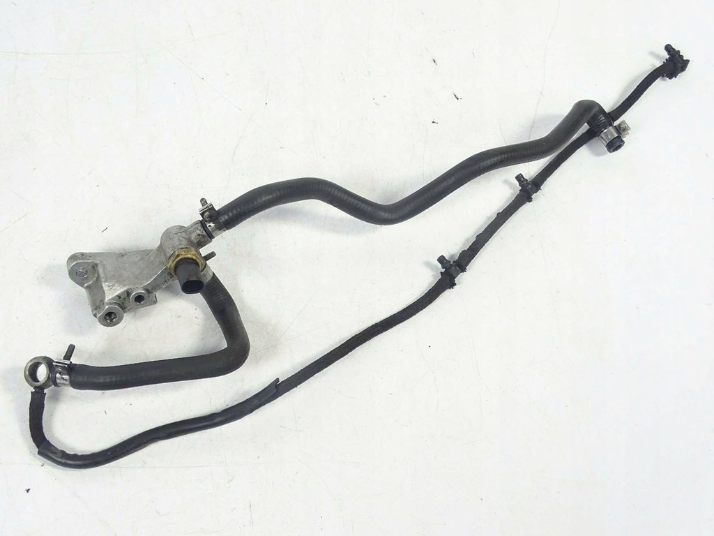 фото №1, Mercedes vito w638 2.2 cdi патрубок wody шланг