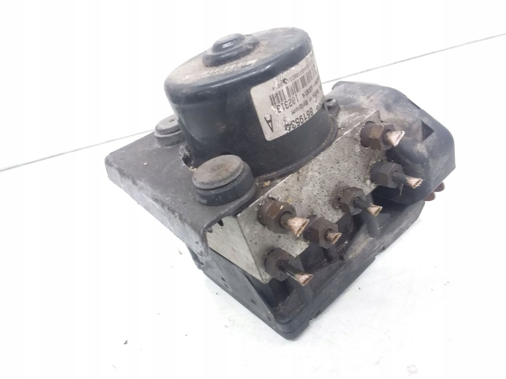 Купить 1999 ac 428 насос abs 8619535