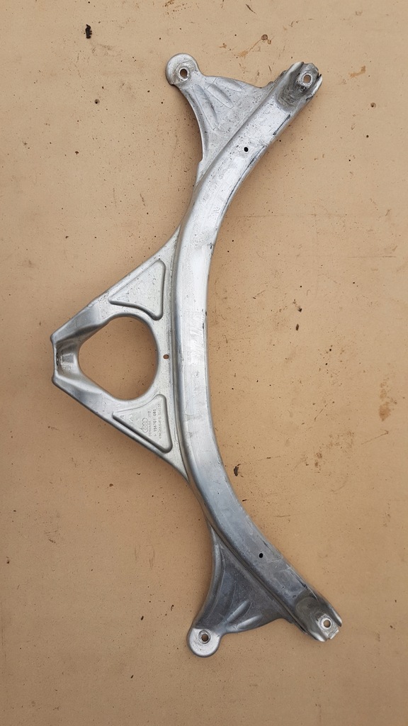 фото №1, Распорка чашка audi a6 c7 4g0850645c