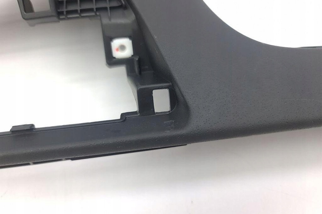 фото №11, Нижняя молдинг декоративная панели приборной панели kia niro 84733at900 electric 150kw