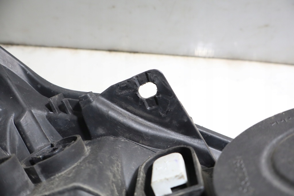 фото №6, Лампа левая передняя renault laguna iii