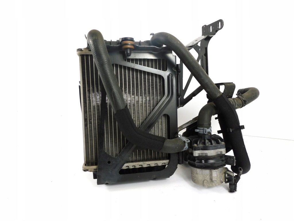 Audi a7 4g8 c7 додаткова радіатор води кермо  насос води 8k0121212b Київ