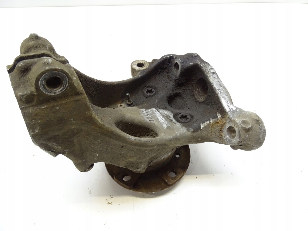 Поворотный кулак правый перед правая 6792286 2.0 d bmw f20 f21 Киев