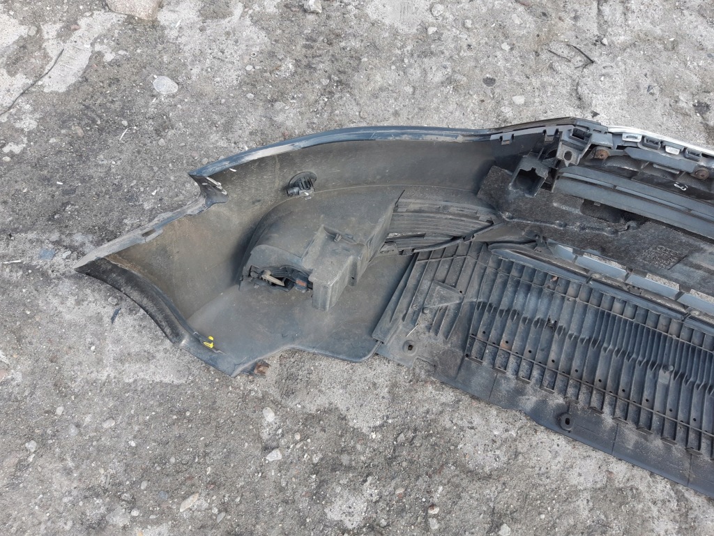 Купить Audi a4 b8 lift бампер перед передний pdc ly9b