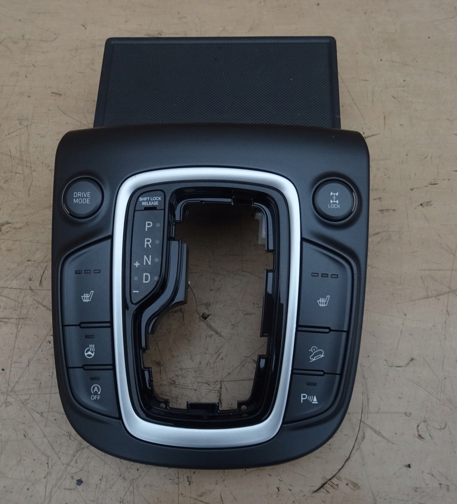 фото №1, Hyundai kona панель средний автоматическая коробка передач