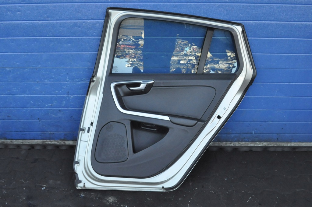 фото №13, Volvo v60 дверь правый задняя задние