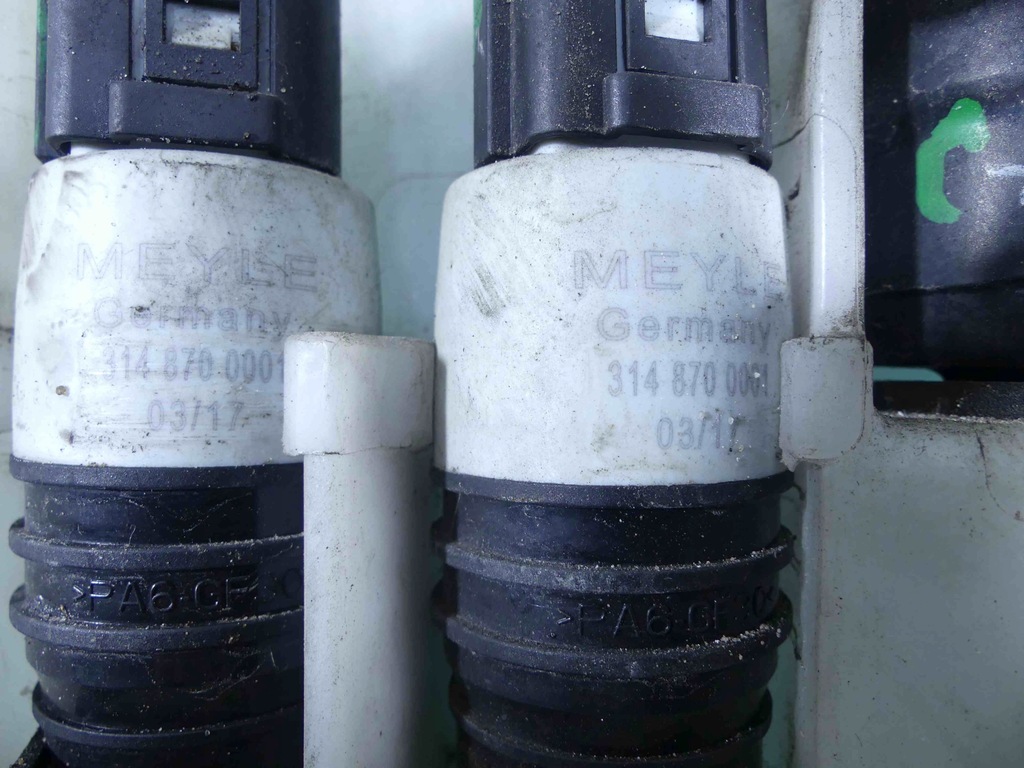 фото №8, Бак бачок жидкость распылителя bmw x5 e70