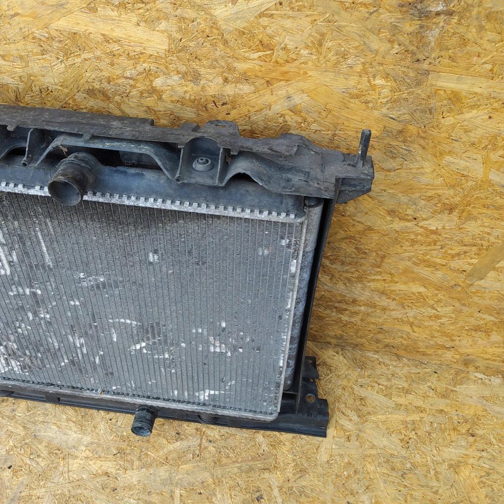 фото №5, Citroen c4 picasso 1.6 hdi радіатор pas передній