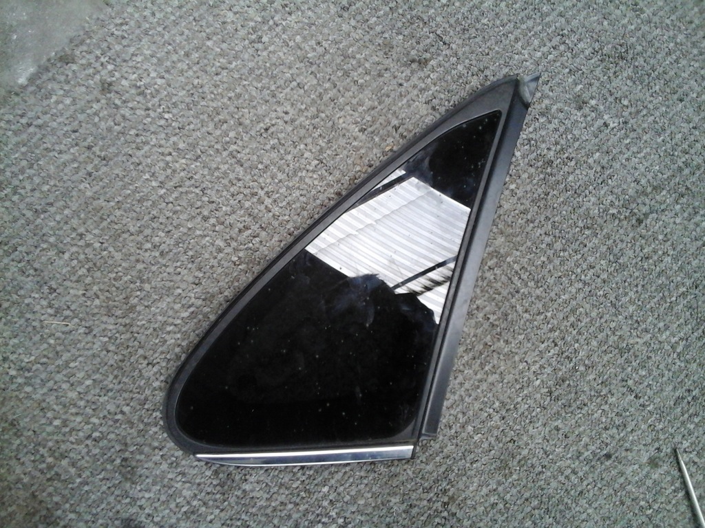 фото №1, Suzuki baleno стекло задняя левый